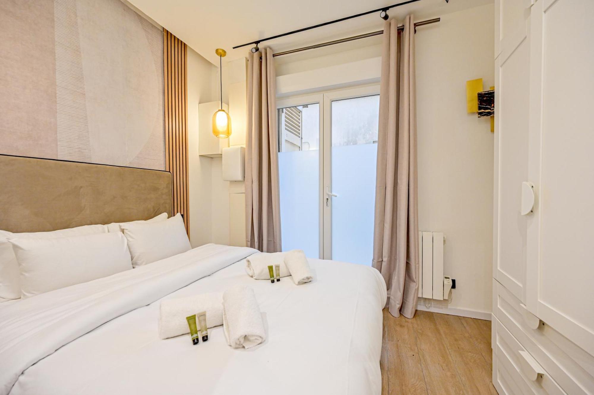 Apartamento Relax In A Stylish Flat In Montmartre París Exterior foto