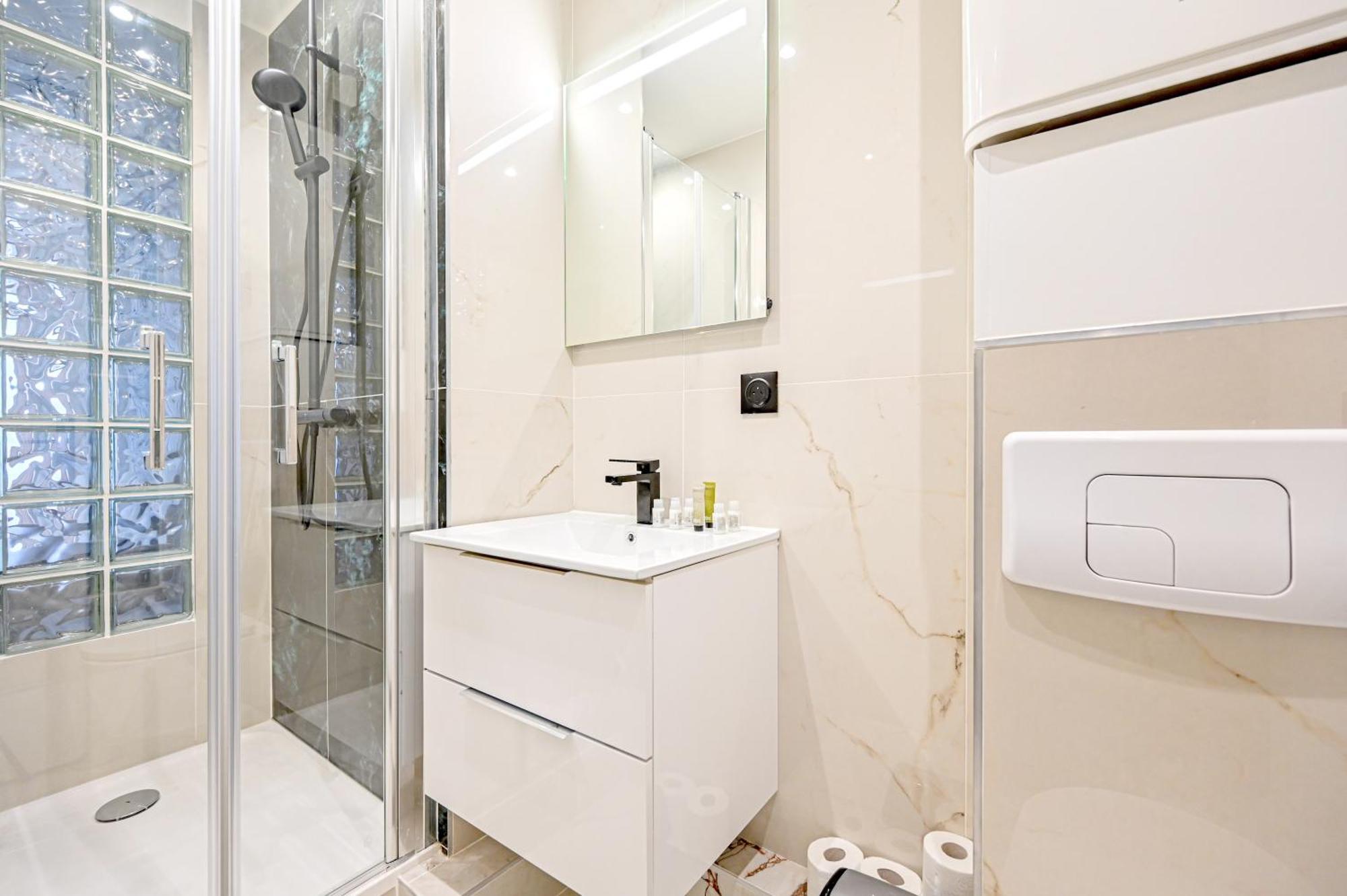 Apartamento Relax In A Stylish Flat In Montmartre París Exterior foto